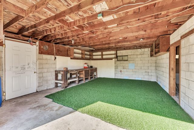 4855 S Tujunga Drive, Springfield, MO 65810