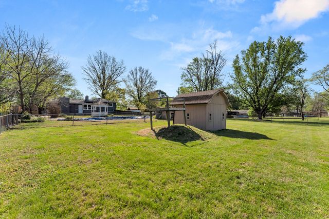 4855 S Tujunga Drive, Springfield, MO 65810