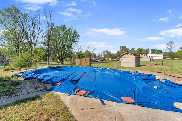 4855 S Tujunga Drive, Springfield, MO 65810