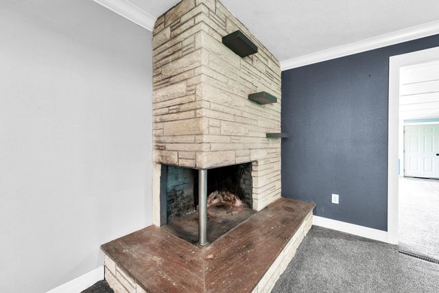 4855 S Tujunga Drive, Springfield, MO 65810