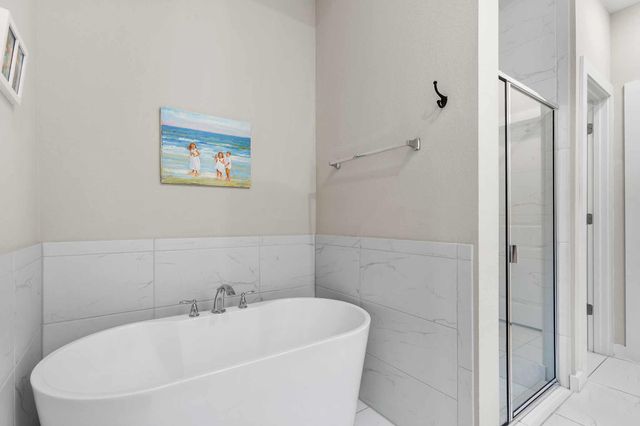 7717 Pace Ravine DR, Lago Vista, TX 78645