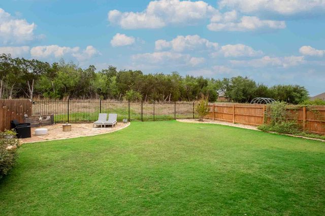 7717 Pace Ravine DR, Lago Vista, TX 78645