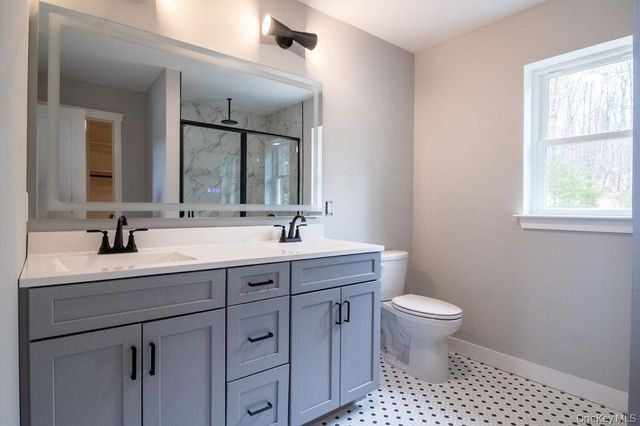 330 Vista Maria Road, Pine Bush, NY 12566