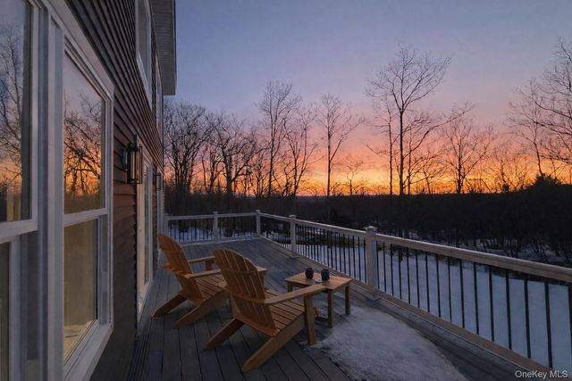 330 Vista Maria Road, Pine Bush, NY 12566