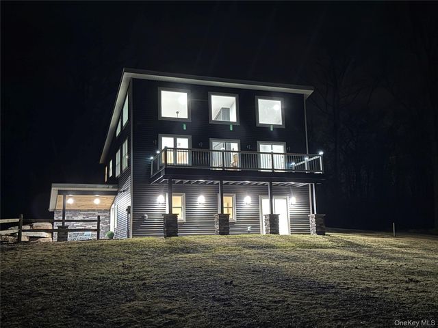 330 Vista Maria Road, Pine Bush, NY 12566