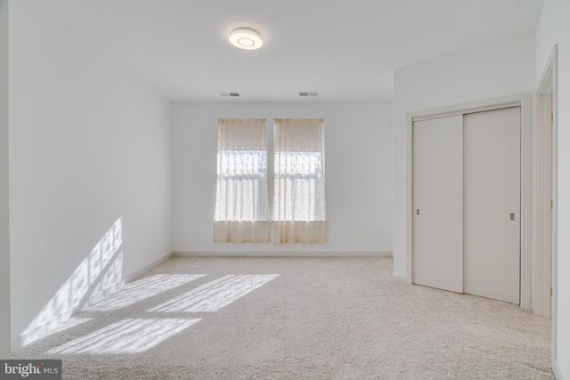 10755 FAIRGROUNDS DR #326, Fairfax, VA 22030