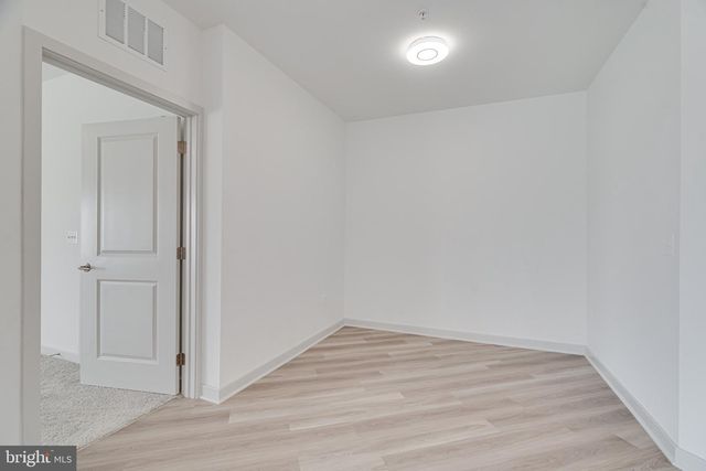 10755 FAIRGROUNDS DR #326, Fairfax, VA 22030