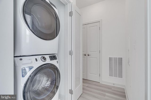 10755 FAIRGROUNDS DR #326, Fairfax, VA 22030