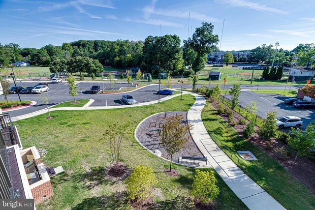 10755 FAIRGROUNDS DR #326, Fairfax, VA 22030