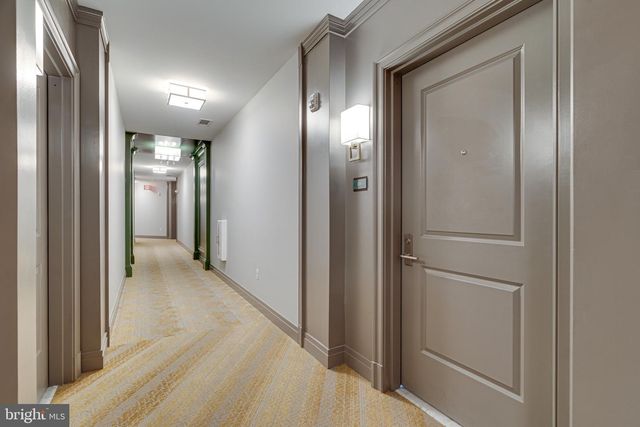 10755 FAIRGROUNDS DR #326, Fairfax, VA 22030