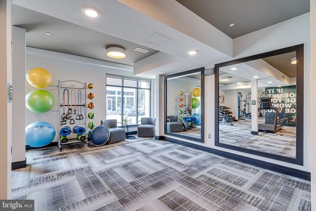 10755 FAIRGROUNDS DR #326, Fairfax, VA 22030