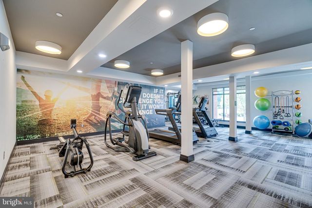 10755 FAIRGROUNDS DR #326, Fairfax, VA 22030