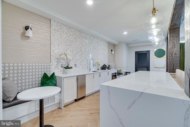 10755 FAIRGROUNDS DR #326, Fairfax, VA 22030