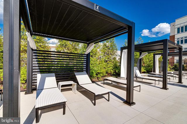 10755 FAIRGROUNDS DR #326, Fairfax, VA 22030