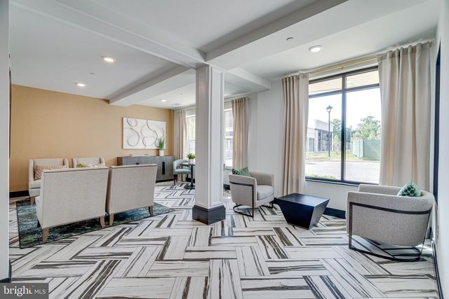 10755 FAIRGROUNDS DR #326, Fairfax, VA 22030