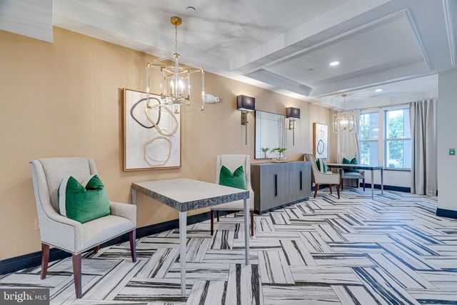 10755 FAIRGROUNDS DR #326, Fairfax, VA 22030