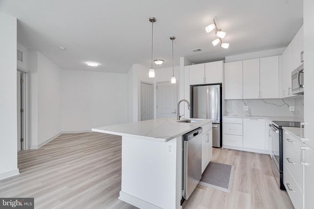 10755 FAIRGROUNDS DR #326, Fairfax, VA 22030