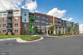 10755 FAIRGROUNDS DR #326, Fairfax, VA 22030