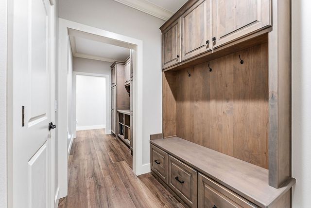 864 Healing Springs Road, Cave Springs, AR 72718