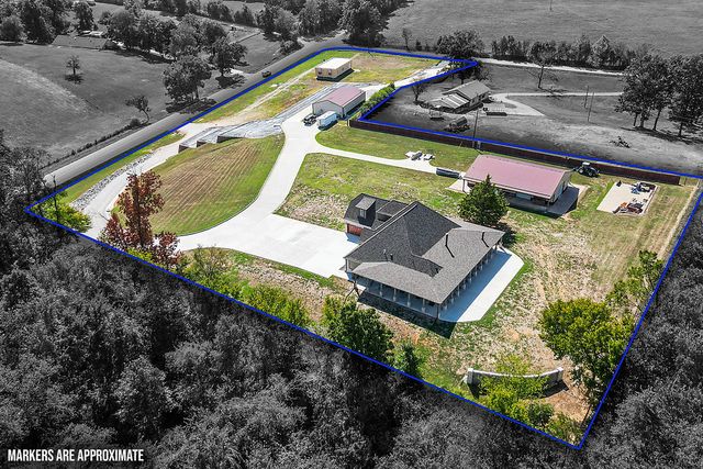 864 Healing Springs Road, Cave Springs, AR 72718