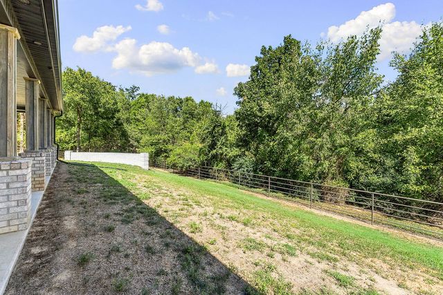 864 Healing Springs Road, Cave Springs, AR 72718