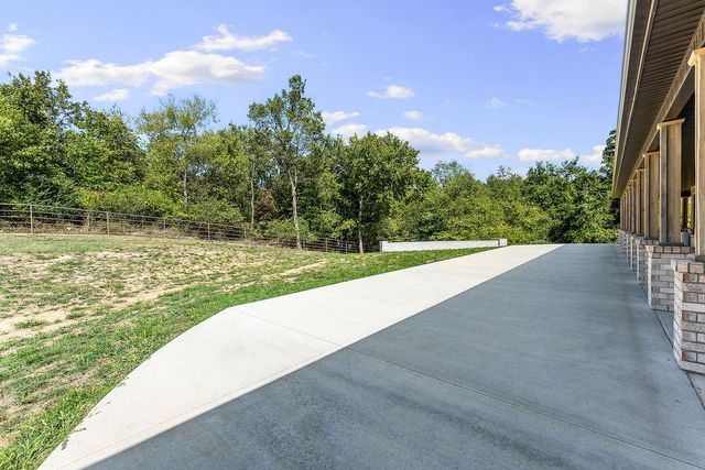 864 Healing Springs Road, Cave Springs, AR 72718