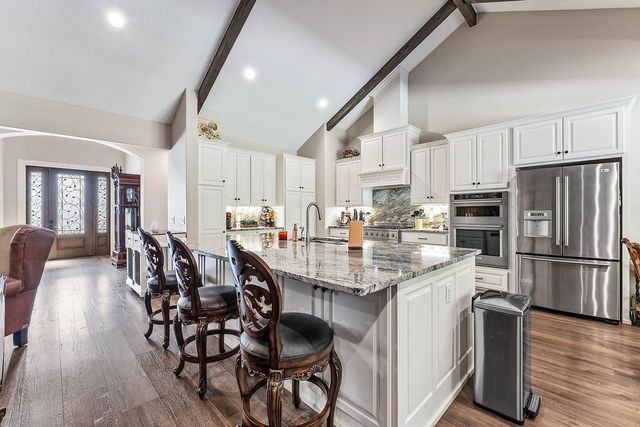 864 Healing Springs Road, Cave Springs, AR 72718