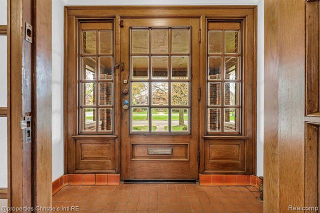 610 Chicago Boulevard, Detroit, MI 48202