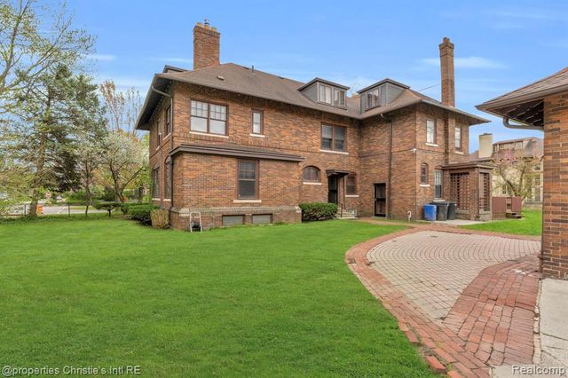 610 Chicago Boulevard, Detroit, MI 48202