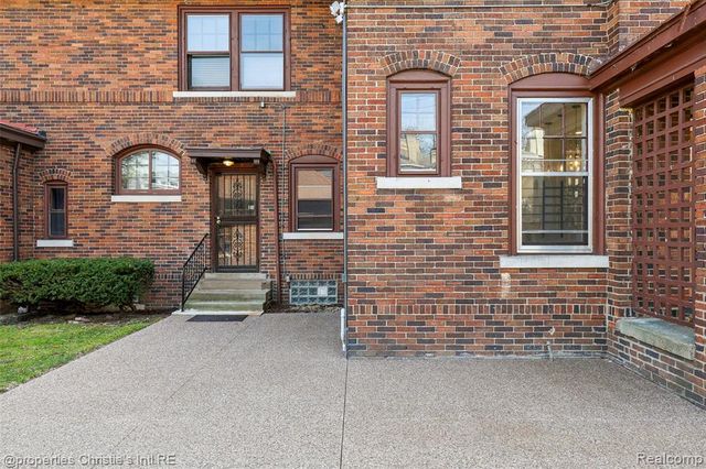 610 Chicago Boulevard, Detroit, MI 48202