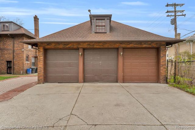 610 Chicago Boulevard, Detroit, MI 48202