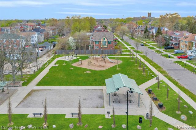 610 Chicago Boulevard, Detroit, MI 48202