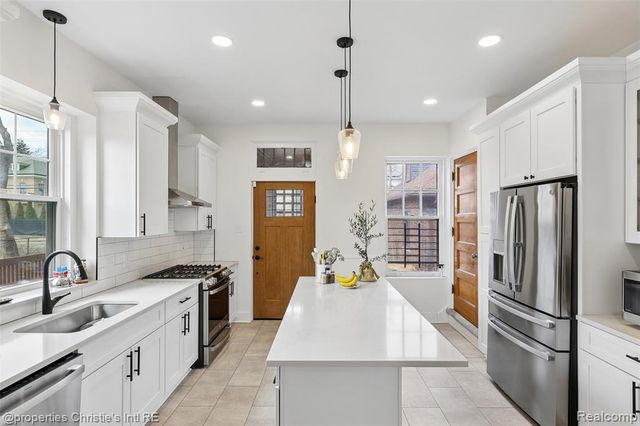 610 Chicago Boulevard, Detroit, MI 48202