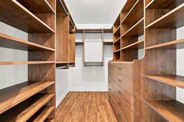 215 Belgatos Road, Los Gatos, CA 95032