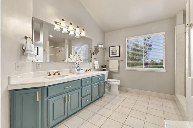 215 Belgatos Road, Los Gatos, CA 95032