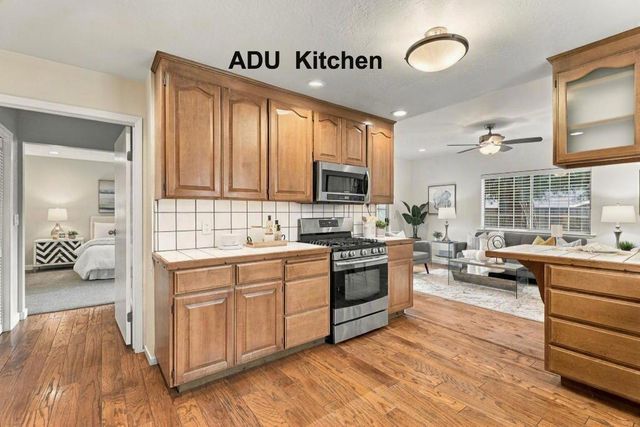 215 Belgatos Road, Los Gatos, CA 95032