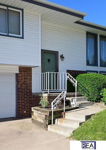12811 Ogden Street, Omaha, NE 68164