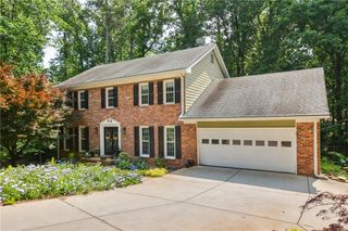 3453 Drayton NE Drive, Roswell, GA 30075