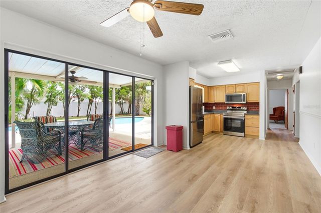 10651 125TH AVENUE, Largo, FL 33773
