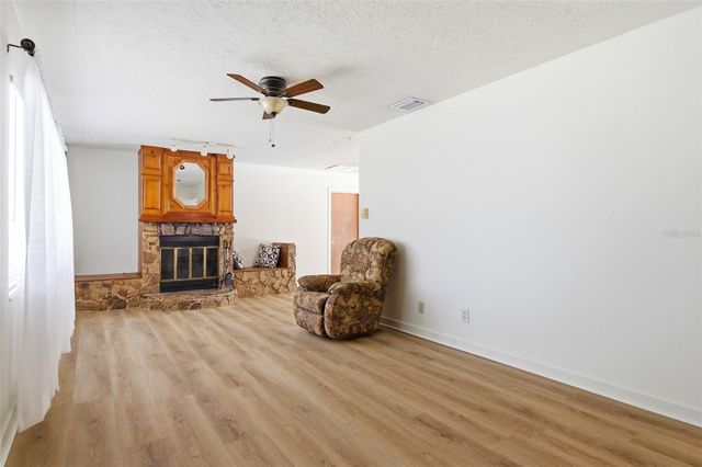 10651 125TH AVENUE, Largo, FL 33773