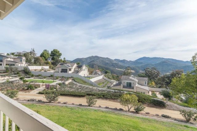 17939 Valle De Lobo, Poway, CA 92064