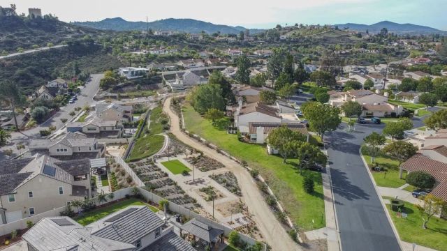 17939 Valle De Lobo, Poway, CA 92064