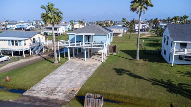 16622 John Silver Road, Galveston, TX 77554