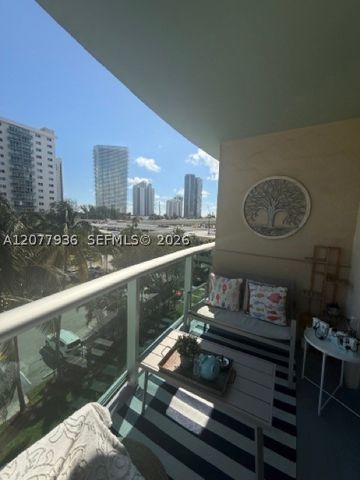 19390 Collins Ave 510, Sunny Isles Beach, FL 33160