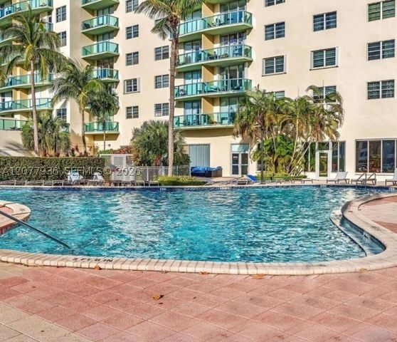 19390 Collins Ave 510, Sunny Isles Beach, FL 33160