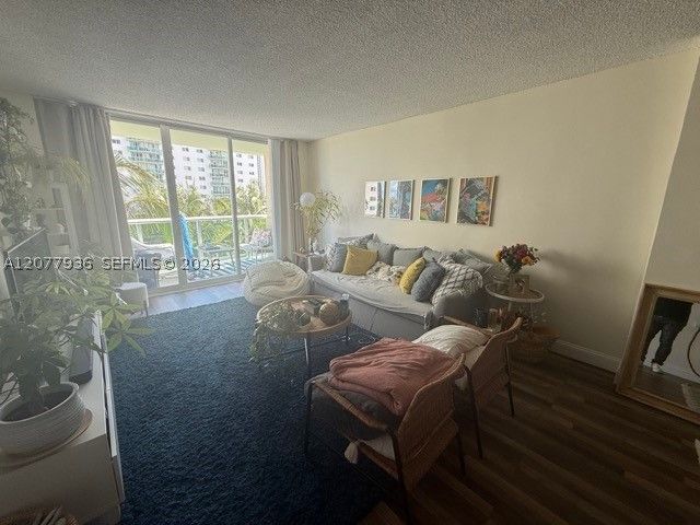 19390 Collins Ave 510, Sunny Isles Beach, FL 33160