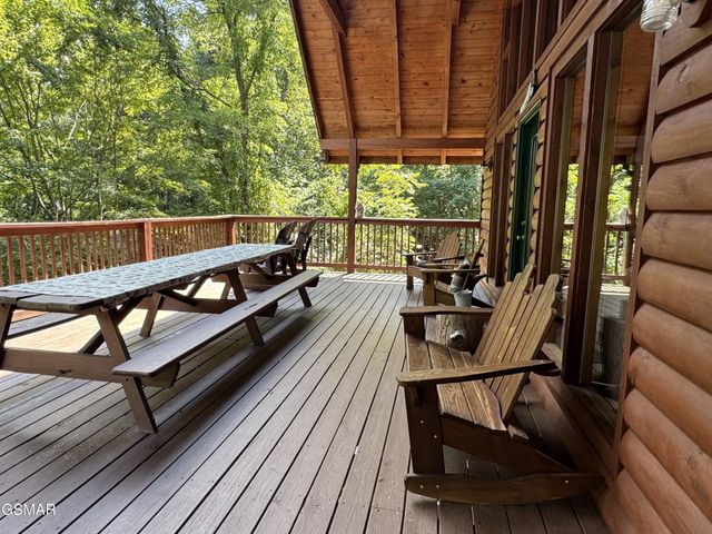 3514 Olde Tyme Way, Sevierville, TN 37862