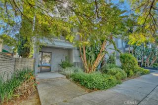4546 Murietta Avenue 105, Sherman Oaks, CA 91423