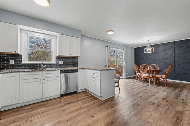 9810 Hardesty Avenue, Kansas City, MO 64137