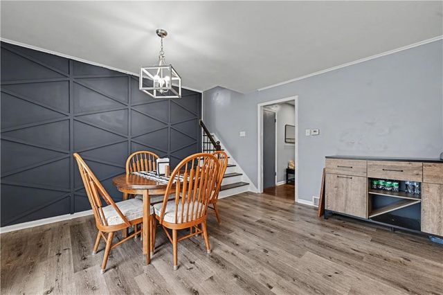 9810 Hardesty Avenue, Kansas City, MO 64137